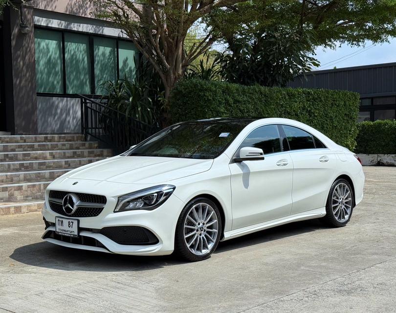 2019 BENZ CLA250 FACELIFT รถมือเดียวออกป้ายแดง รถวิ่งน้อย เข้าศูนย์ทุกระยะ ไม่เคยมีอุบัติเหตุครับ 4