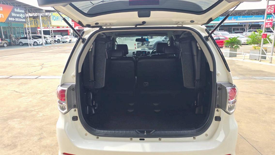  TOYOTA FORTUNER, 2.7 V ปี 2014 โฉม ปี11-15  9