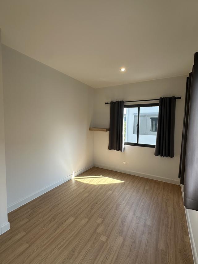 บ้านแฝด อณาสิริ กรุงเทพ-ปทุมธานี 8