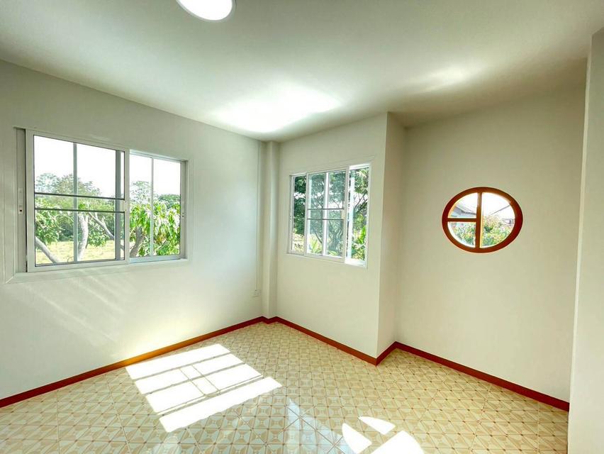 🏡 บ้านเดี่ยวสองชั้น รีโนเวทใหม่ ทำเลสันกำแพง 📍 หมู่บ้านเงียบสงบ ใกล้ย่านเศรษฐกิจ 7