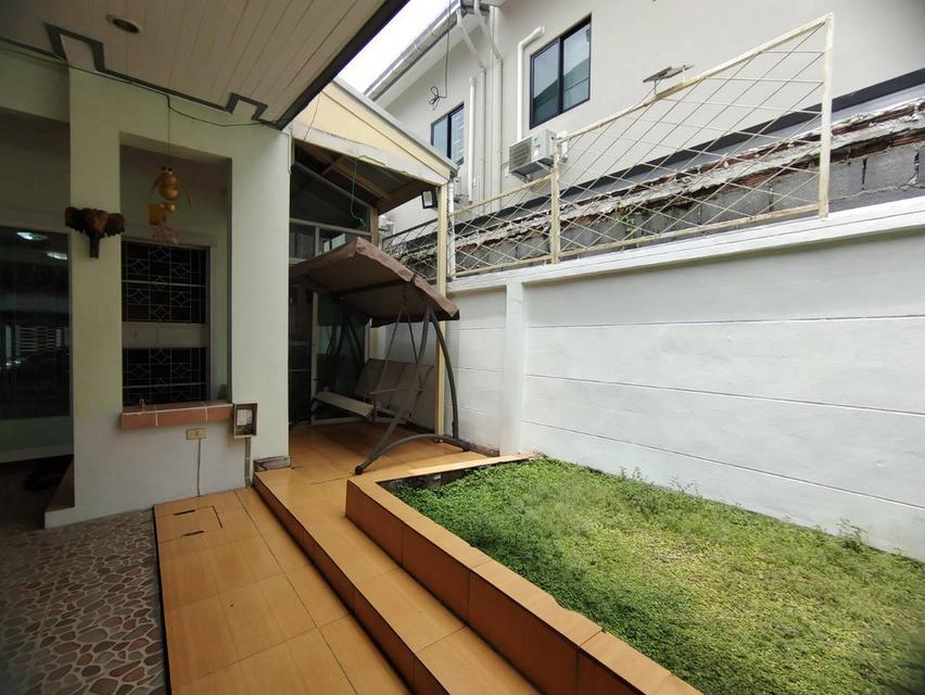 ขายทาวน์โฮม หลังมุม พื้นที่กว้าง สภาพดีพร้อมอยู่***@Home รามอินทรา-คู้บอน 13*** 6