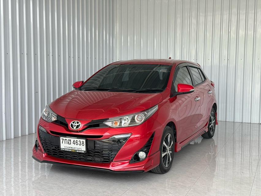 รถบ้าน สีแดงตัวท๊อป Toyota Yaris 1.2G เครดิตดีฟรีดาวน์ได้ รูปย่อยที่ 2