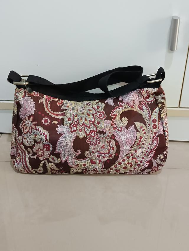 กระเป๋ามือสอง พร้อมส่ง