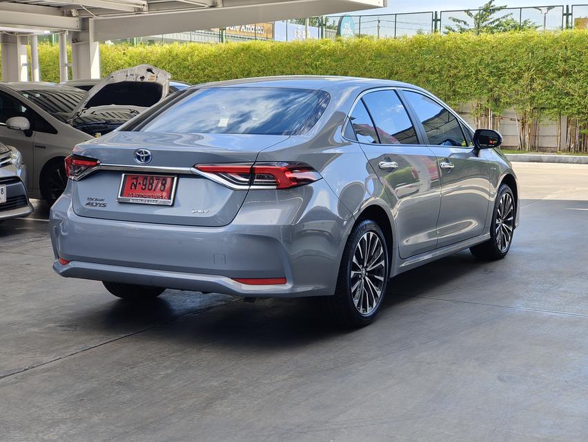 Toyota Corolla Altis 1.8 Hev Premium AT รถทดลองขับ