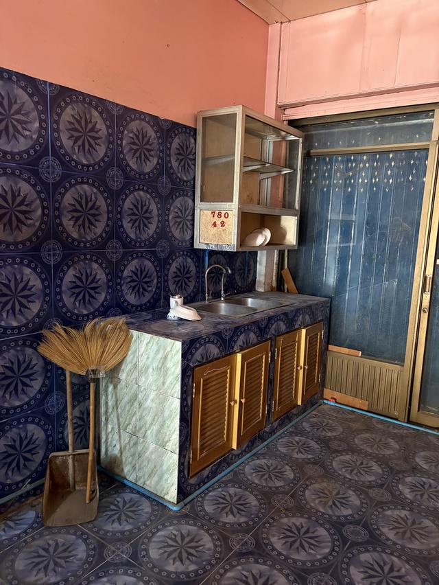 ขายอาคารพาณิชย์ 4ชั้น ทำเลดี ในตลาดศรีเทพ2 อำเภอตาคลี จังหวัดนครสวรรค์ 5