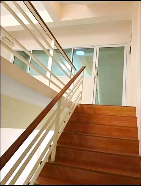 ให้เช่อาคารพาณิชย์ 4ชั้น 25ตร.วา. 400ตร.ม. 3 นอน 2 น้ำ ถ.นวมินทร์46-54 MRTคลองบ้านม้า 3.2กม. รพ. สิรินาถ บึงกุ่ม 500 ม. 5