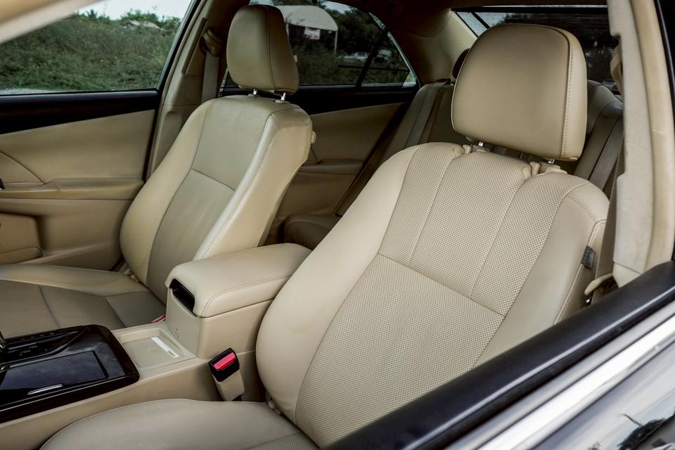 รหัสรถ CBL9120 TOYOTA CAMRY 2.5 Hybrid Navi AT 2016 8