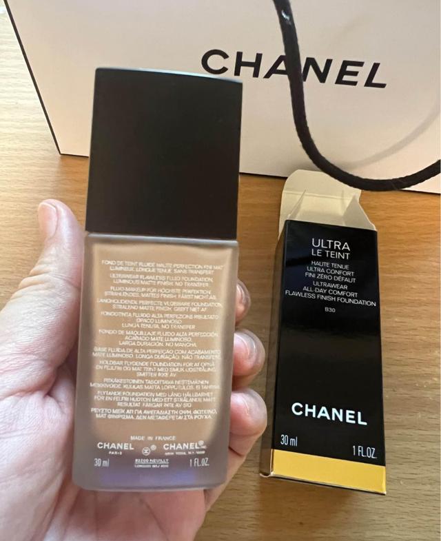 รองพื้น Chanel 2