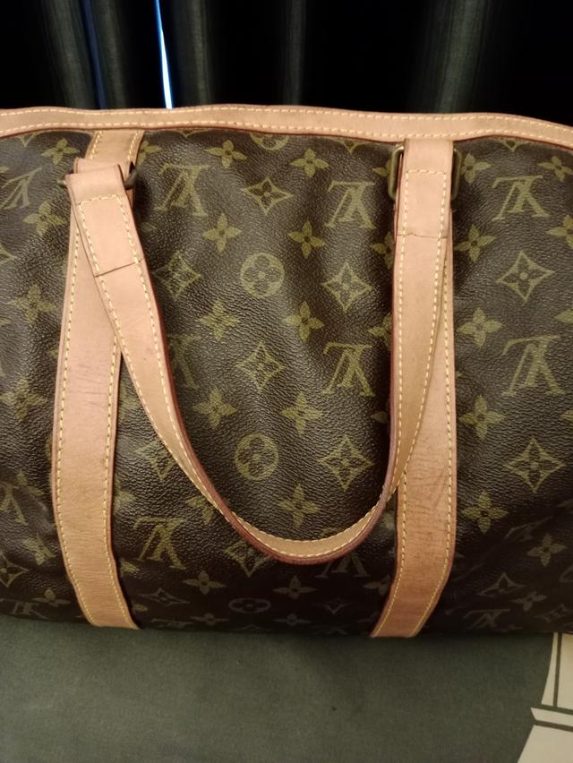 ขาย LV ใบใหญ่ เดินทางได้ 7