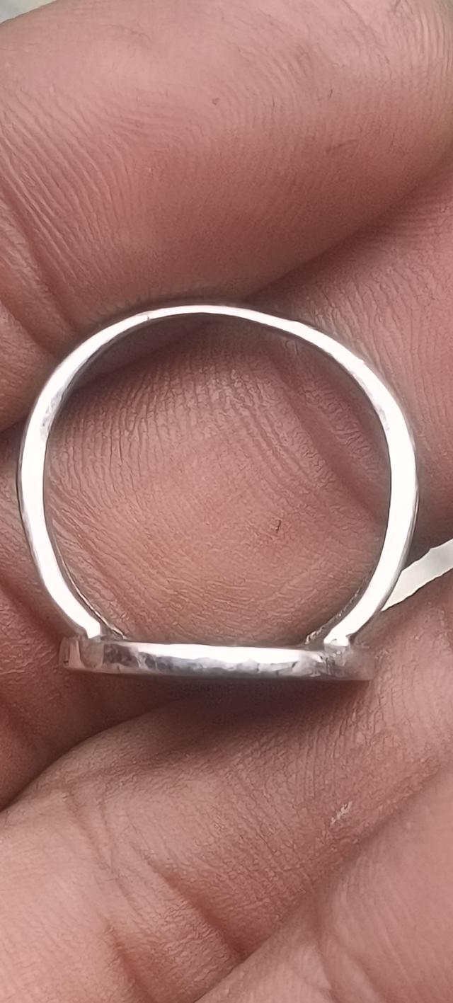 แหวน Bvlgari รุ่น Save the Children ผลิตจากเงินสเตอร์ลิง (Sterling Silver) ตัดกับเซรามิกสีดำ รูปที่ 2