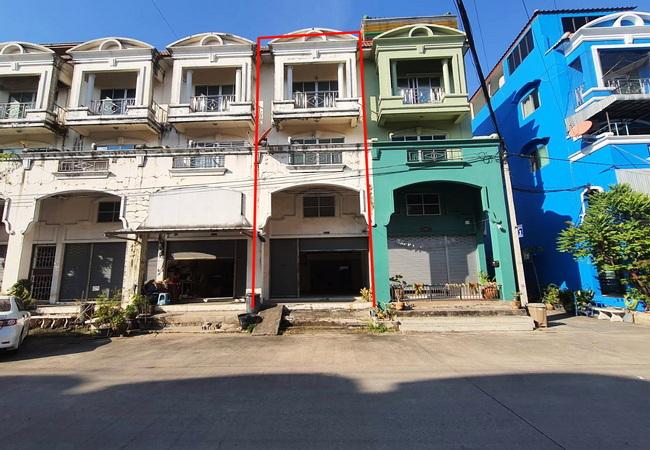 ขายอาคารพาณิชย์ หมู่บ้านรุ่งกิจวิลล่า 14 ซอยร่มเกล้า 38 เขตลาดกระบัง กรุงเทพมหานคร 1