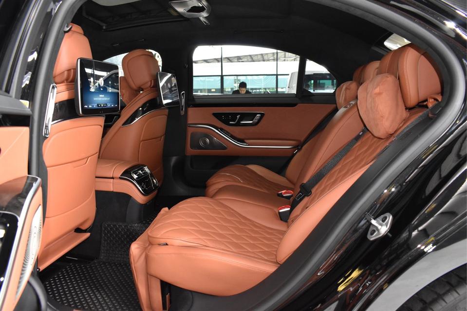 รหัสรถ JRS580 Benz S580 e AMG Premium 2023  Plug In Hybrid 17