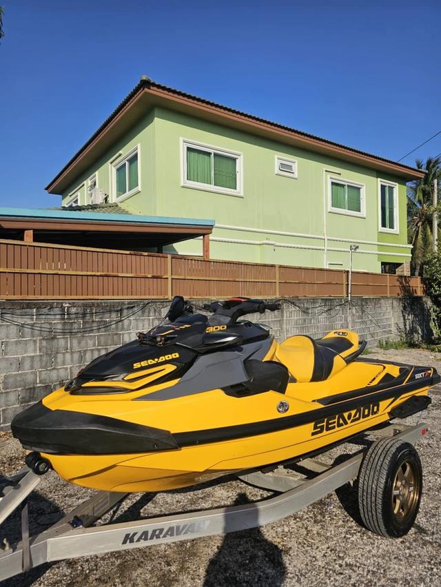 Seadoo RXT-300 สีเหลือง ปี 2021 2