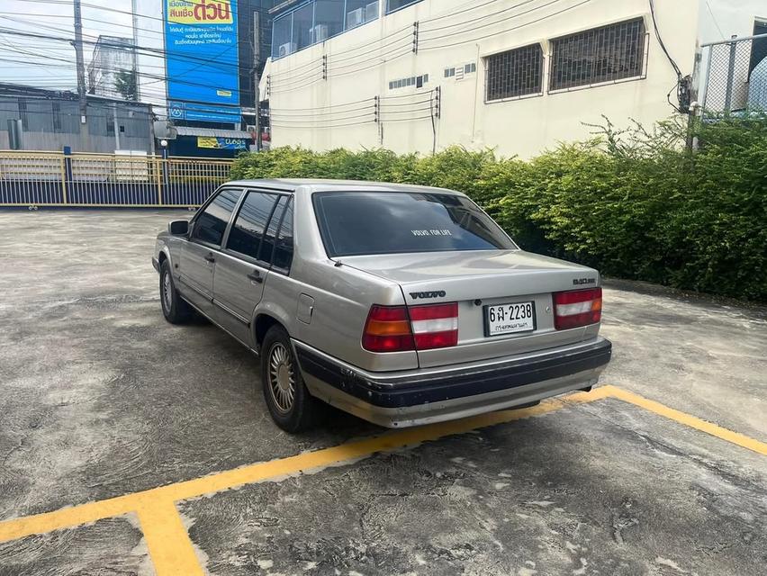 ส่งต่อรถ Volvo 940 2