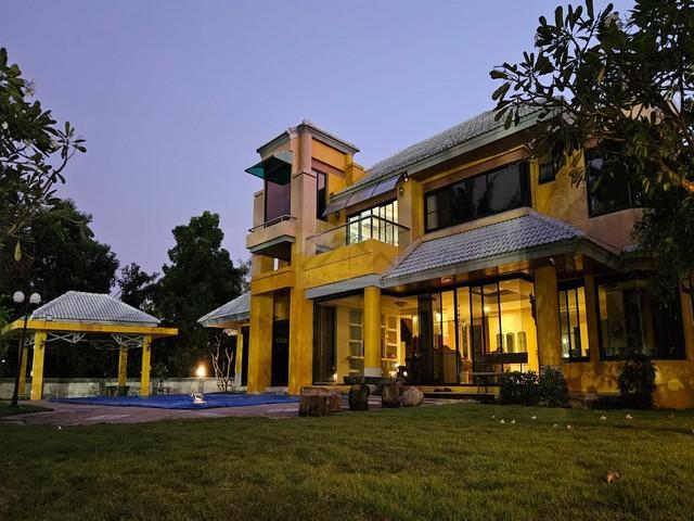 ขายบ้านเดี่ยว Pool Villa 2 ชั้น เนื้อที่ 367 ตรว. พร้อม Outdoor Pavilion ใกล้ ม.กรุงเทพ 2