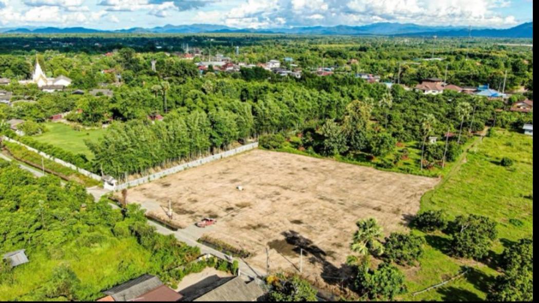 ให้เช่าที่ดินแปลงสวย 3-0-32 ไร่ ในหมู่บ้านป่ารกฟ้า ใกล้ถนนลำพูน-เวียงหนองล่อง