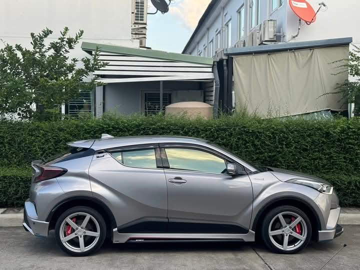 TOYOTA CHR สภาพนางฟ้า 2