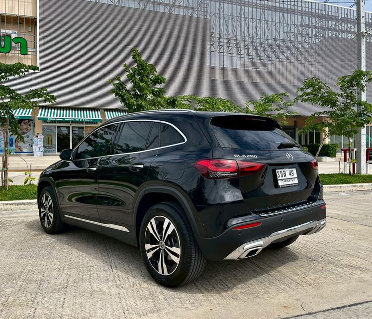 Benz GLA 200 Progressive (โฉมใหม่ล่าสุด) ปี 2021 จด 23 สภาพใหม่มากๆ