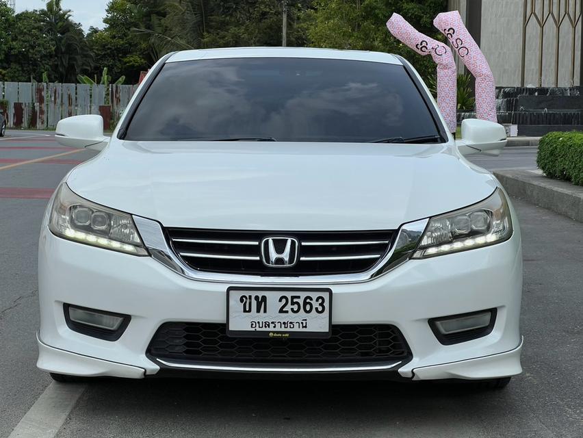 Accord 2.4 TECH (Sunroof) จัดเต็ม รูปที่ 9