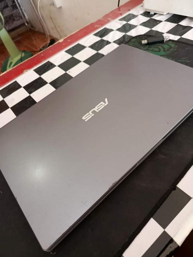 Asus   I3 gen 10 3