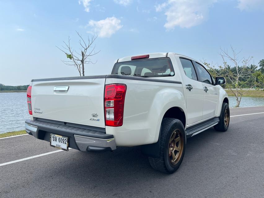 ISUZU D-Max CAB4 2018 1.9 Ddi Z Prestige MT