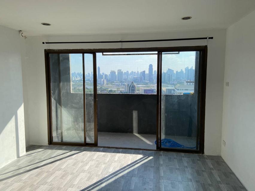 คอนโดย่านห้วยขวาง วิวสวย 1