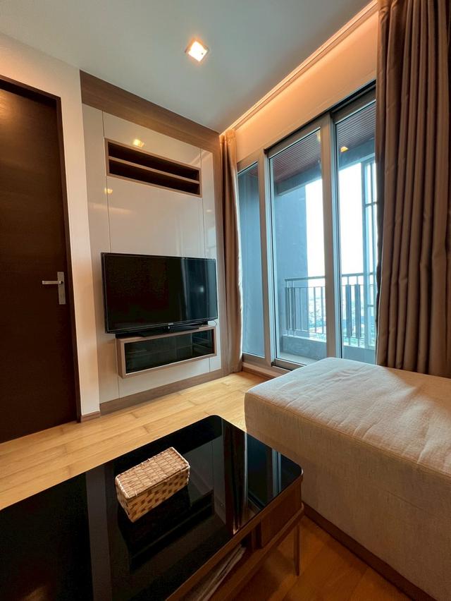 Address asoke 10