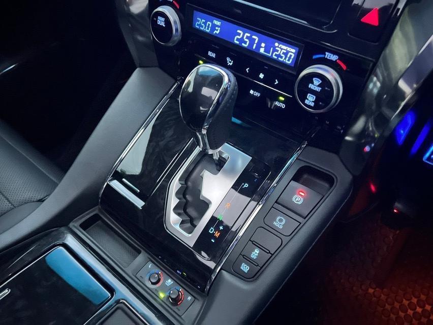 TOYOTA ALPHARD 2.5 SC package 2022 รถสวยสภาพป้ายแดง มือเดียว สีเดิมทั้งคัน Wrapฟิลม์ใสรอบคันมูลค่าเกือบแสน รถเช็คศูนย์ทุกระยะ เจ้าของดูแลอย่างดี รูปที่ 11