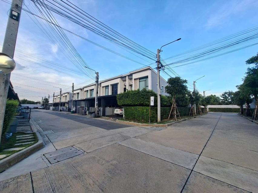 ขายบ้าน 2 ชั้น หลังริม หมู่บ้านพลีโน่ รามอินทรา-วงแหวน 4