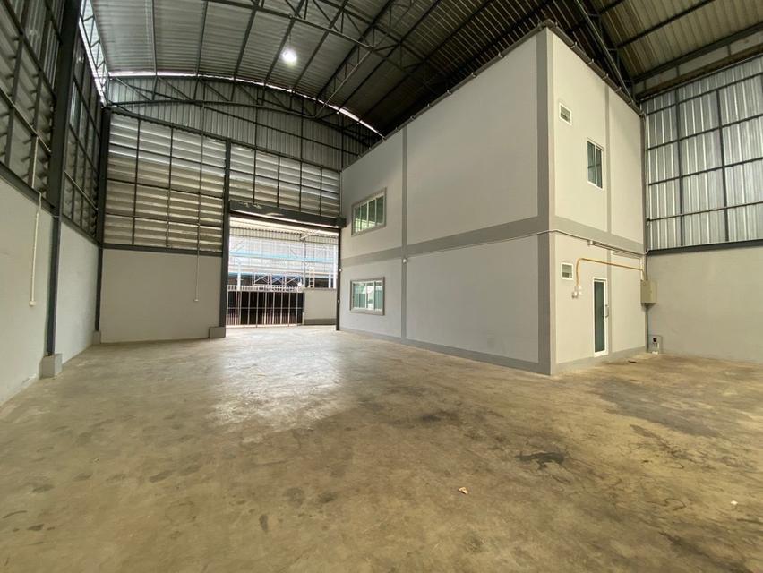 ให้เช่าหรือขาย โกดัง คลังสินค้า โรงงานทรัพย์รุ่งเรือง ( คลองมะเดื่อ ) ขนาด 735 ตร.ม. กระทุ่มแบน สมุทรสาคร 5