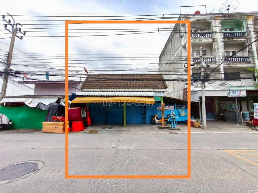 บ้าน 1 ชั้น พร้อมที่ดิน ซอยนนทบุรี 8 ใกล้โรงพยาบาลพระนั่งเกล้า ถนนนนทบุรี 1 ต.บางกระสอ อ.เมืองนนทบุรี จ.นนทบุรี 3