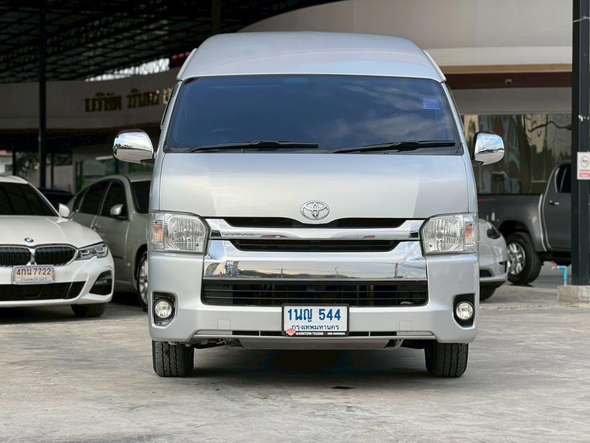 TOYOTA COMMUTER 3.0 D4D ปี 2016 2