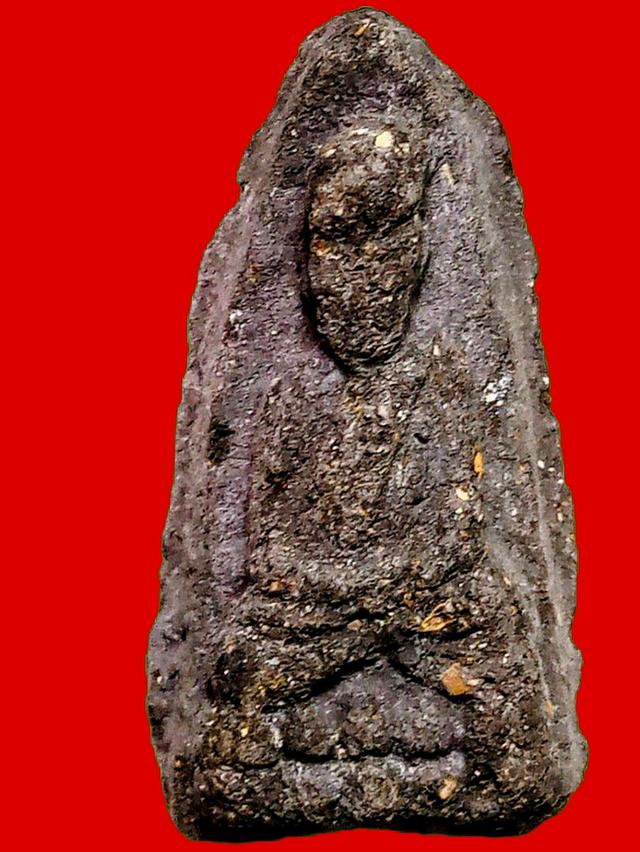 หลวงปู่ทวดเนื้อว่าน 2497 พิมพ์ชลูด