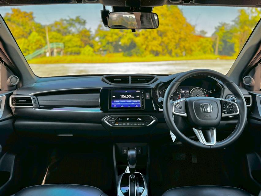 HONDA NEW BRV 1.5 EL (7ที่นั่ง) ปี2023 สีขาว เกียรออโต้ 13