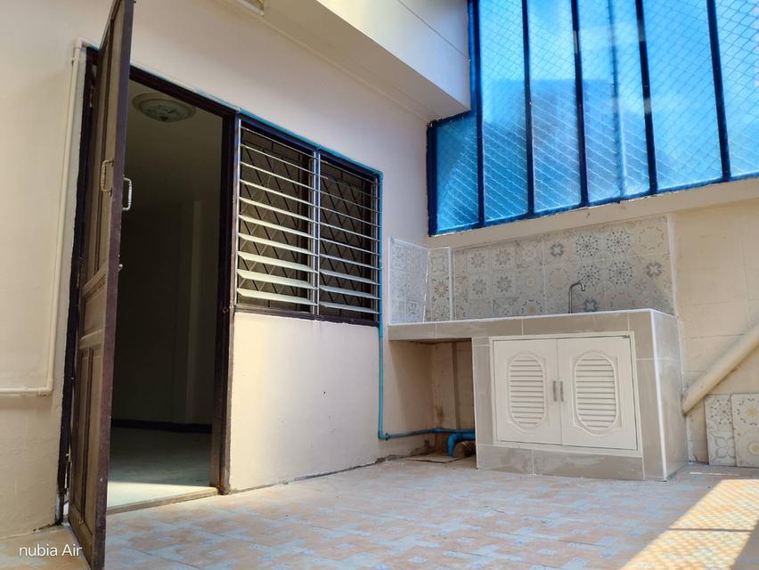 #บ้านนี้อยู่แล้วรวย (money)# #ปรับปรุงใหม่ไฉไลกว่าเดิม..เหมือนได้อยู่บ้านใหม่🏠 ให้เช่า ทาวเฮ้าส์ 2 ชั้น หมู่บ้านรื่นฤดี ซ.รามคำแหง180 **ง 11