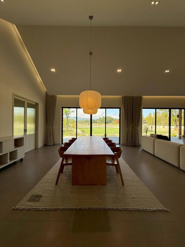 🏰 บ้านเดี่ยวชั้นเดียวพื้นที่จุใจ 4 ไร่+ 5 ที่จอดรถ ราคา 20.9 ลบ. ทำเลดีนัดชมได้ครับ/ค่ะ ✅ 6