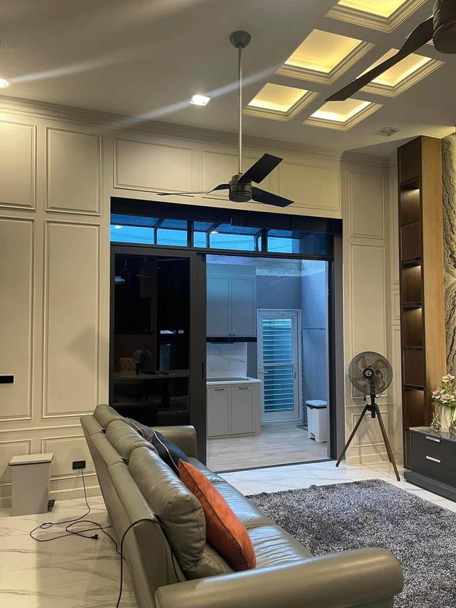 U1489 ให้เช่า ทาวน์โฮมหรู 3.5 ชั้น THE EIGHT Chatuchak Ratchada จตุจักร-รัชดา สไตล์โมเดิร์น Privacy Residence บ้านพร้อมเฟอร์ 8