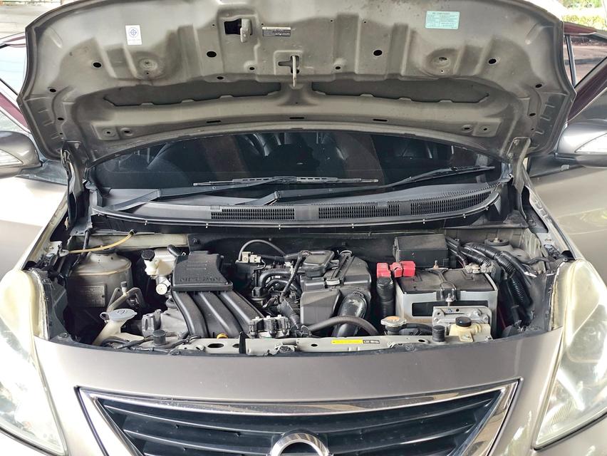 Nissan Almera 1.2VL 8