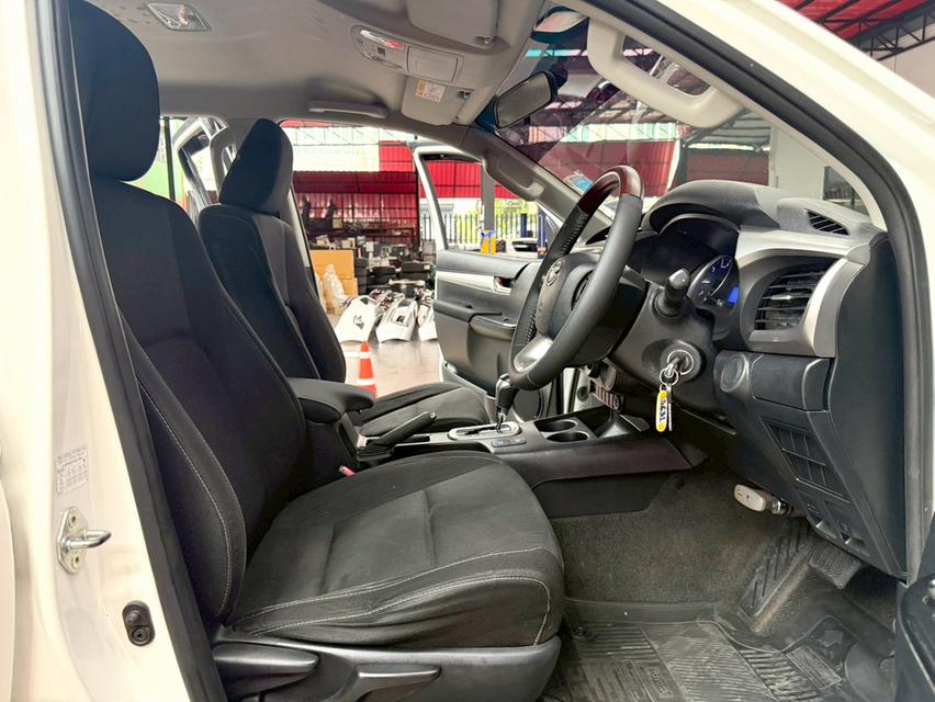 TOYOTA REVO 2.4 E PLUS PRERUNNER DOUBLECAB ปี2018รถบ้านแท้  รถสวยสภาพกริ๊บๆ  ชุดแต่งรอบคัน 8