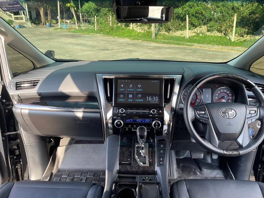 Toyota Vellfire ZG Edition (MNC) 2019 7