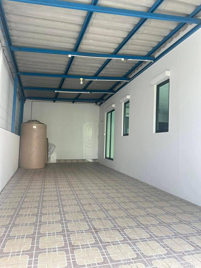ขายทาวน์โฮม3ชั้นบ้านกลางเมืองนวมินทร์42บึ้งกุ่มกรุงเทพ เนื้อที่ : 33 ตร.ว. ขนาดหลังมุมพร้อมอยู่ บ้านกลางเมือง นวมินทร์42 เขตบึงกุ่ม กรุงเทพน 8