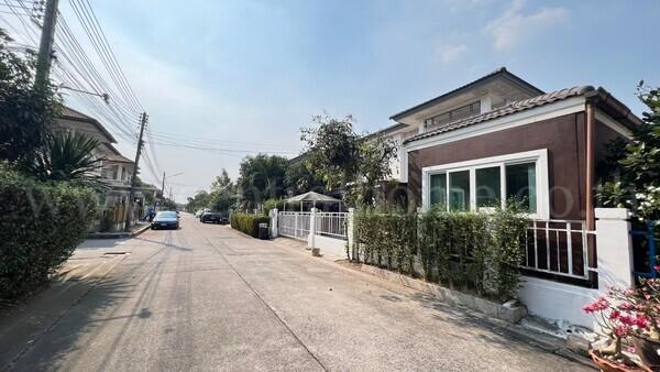 บ้านเดี่ยว พฤกษา​วิลเลจ​ ​29​ คลอง 3 ปทุมธานี ราคาถูกมาก 2