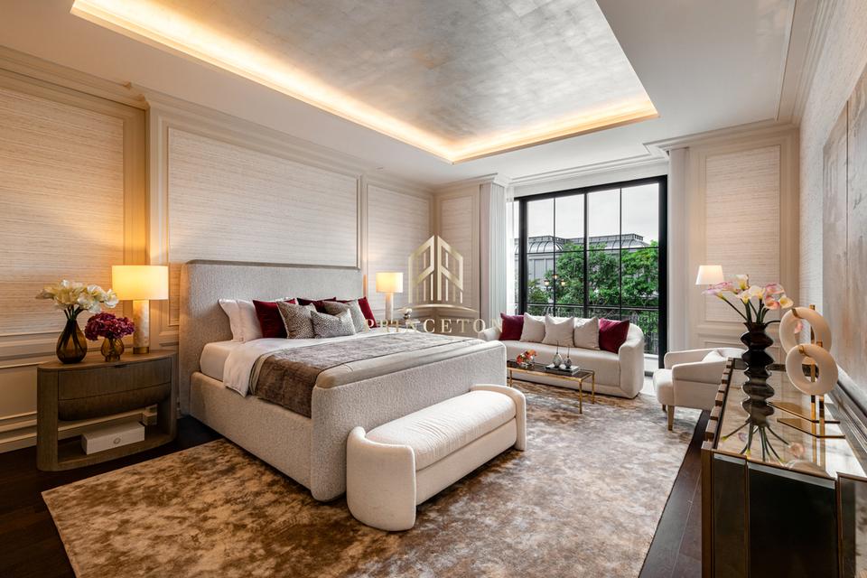 Narasiri Victoire Krungthep Kreetha 9