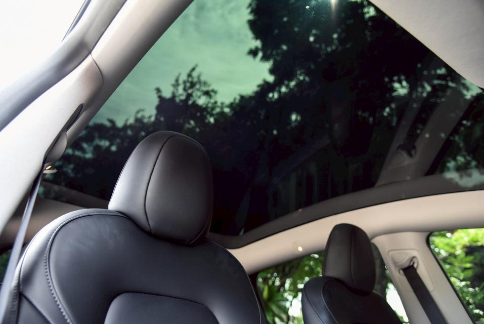 รหัสรถ CBL3994 TESLA Model Y Long Range AWD (Dual Moter) AT 2023 15