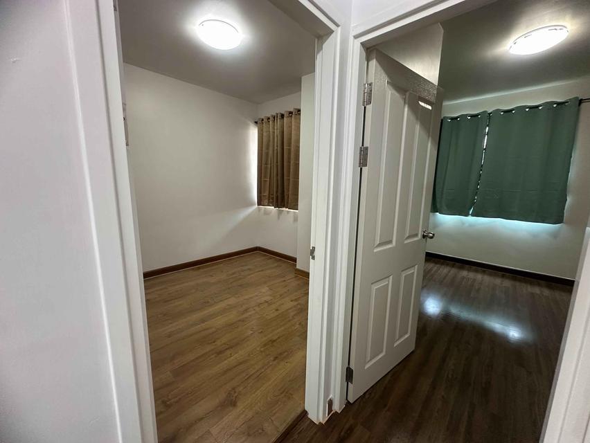 ให้เช่าทาวเฮ้าส์ 2 ชั้น หมู่บ้านยูนิโอทาวน์ ลำลูกกาคลอง4 ใกล้โรงเรียนแย้มสะอาด พื้นที่ 20 ตร.วา 3นอน 2น้ำ 1ครัว จอดรถ1คัน แอร์2ตัว ราคาเช่า 11,000 บ./ 14