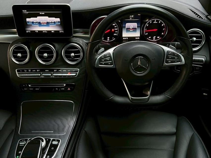 BenzGLC250 AMG Coupe 6