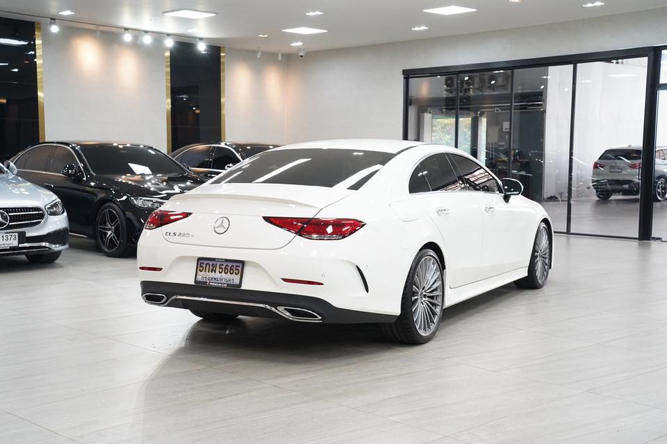 Mercedes-Benz CLS220d AMG Premium Facelift ปี 2024 สีขาว รูปที่ 7