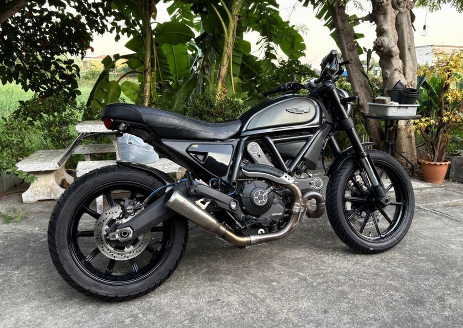 ขาย Ducati Scrambler 800 ปี 2015 รถสภาพดีขับนิ่มๆ