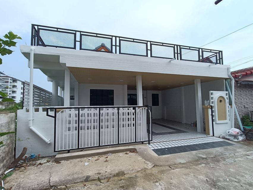 บ้านเดี่ยว หนองจอก เลียบวารี หมู่บ้านนันทวัน 5 นัดชมบ้าน 085-318-6868 คุณวา 2