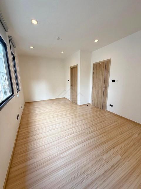 ให้เช่า ทาวน์โฮม 3.5 ชั้น หลังมุม โครงการ ชิเซน Shizen พัฒนาการ 32 มี Double volume บ้านใหม่ เฟอร์นิเจอร์พร้อมอยู่ 8